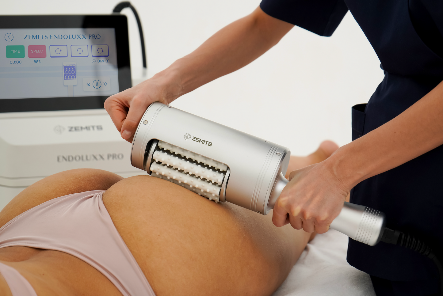 Zemits EndoLuxx Pro ਚਿਹਰੇ ਅਤੇ ਸਰੀਰ ਲਈ ਐਂਡੋਮਸਾਜ਼ ਯੰਤਰ